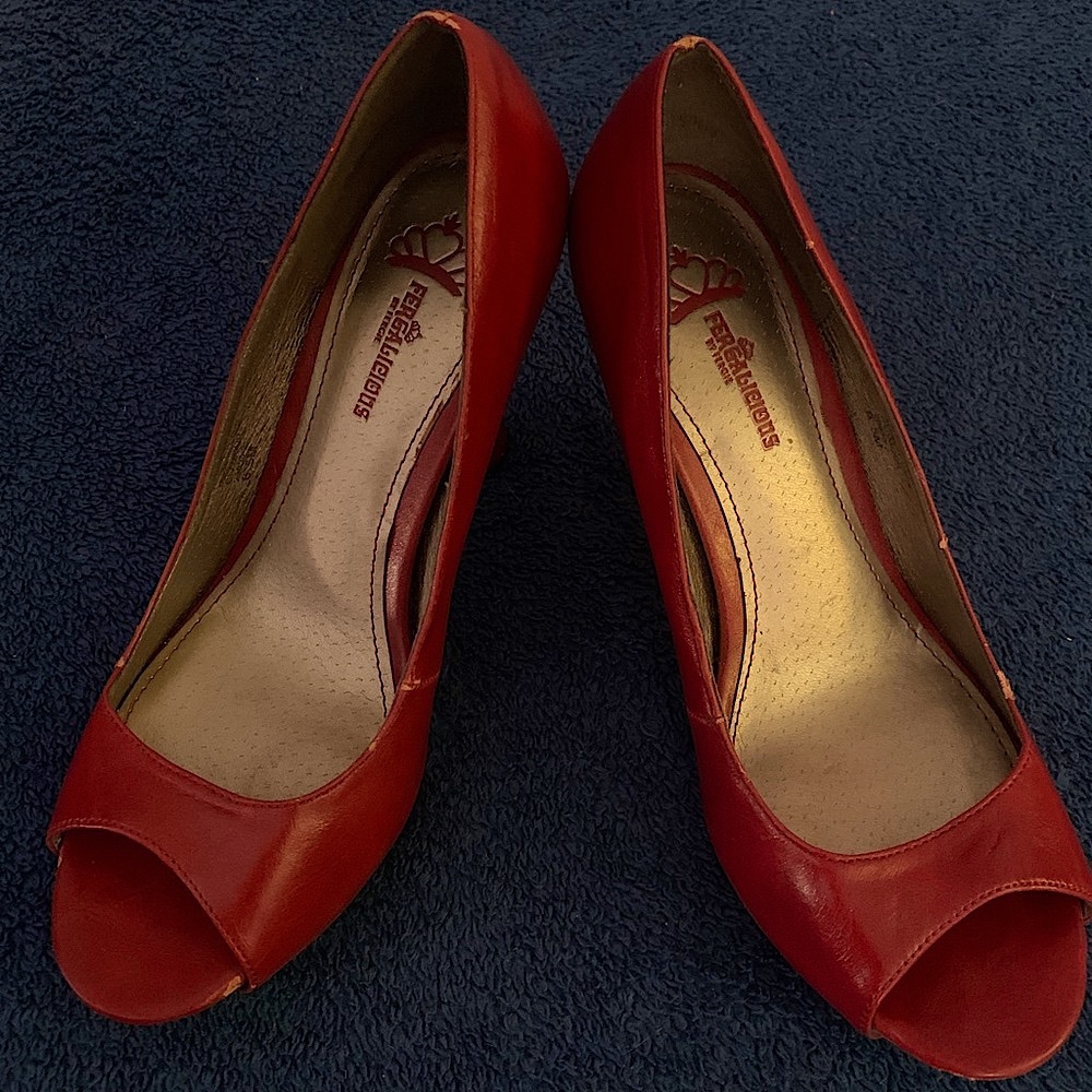 FERGALICIOUS Heels